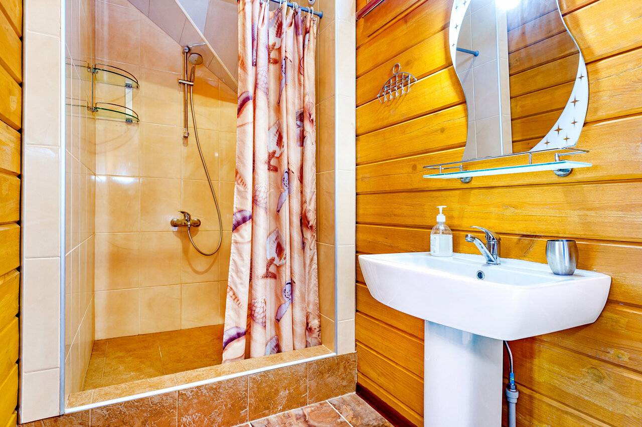 Фотографии номера Люкс с 2 спальнями в Гостевом доме Калипсо Коктебель